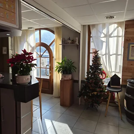 Le Beau * Sainte-Suzanne (Mayenne)
